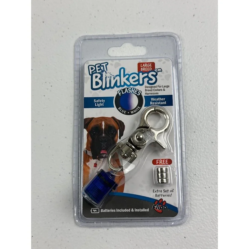 Pet Blinkers LED Safety Light With Clasp & 6 AG3 Batteries For Large Breed Dogs